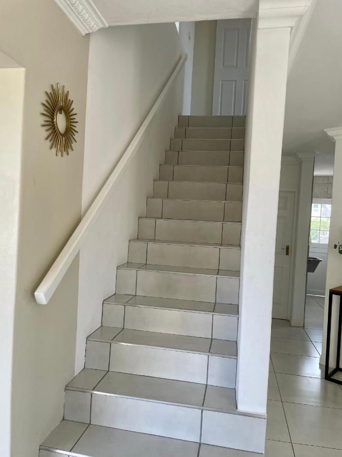 'On Point' Beach House - Jeffreys Bay Exterior photo
